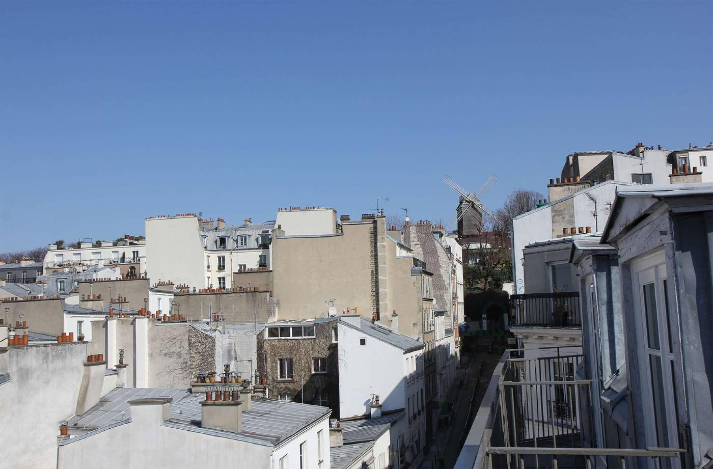 Hotel-Litteraire-Marcel-Ayme--BW-Premier-Collectio-General-view-8