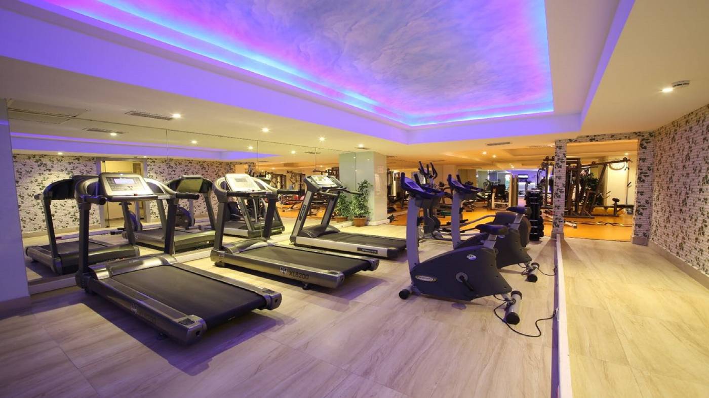 Bilek-Istanbul-Sports-and-Entertainment-40