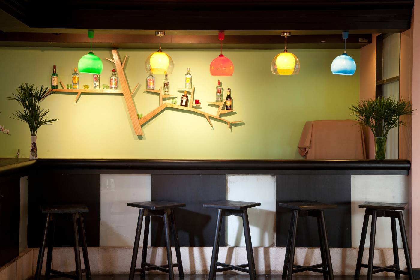 Woraburi-Phuket-Resort---Spa-Bar-50