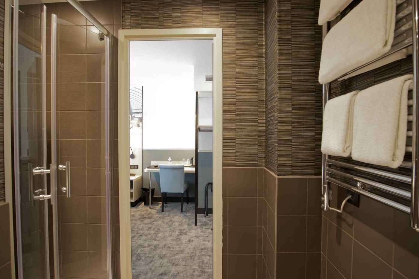 Appia-La-Fayette-Room-43