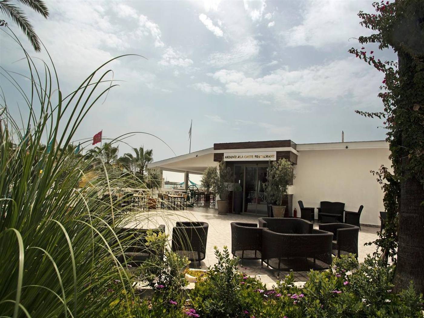 Asrin-Beach-Hotel-General-view-12