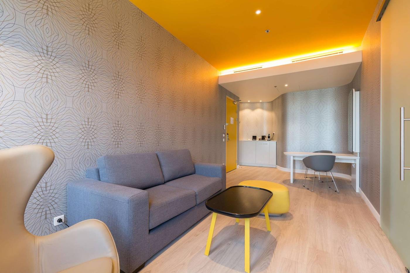 Park-Inn-By-Radisson-Amsterdam-City-West-Room-49