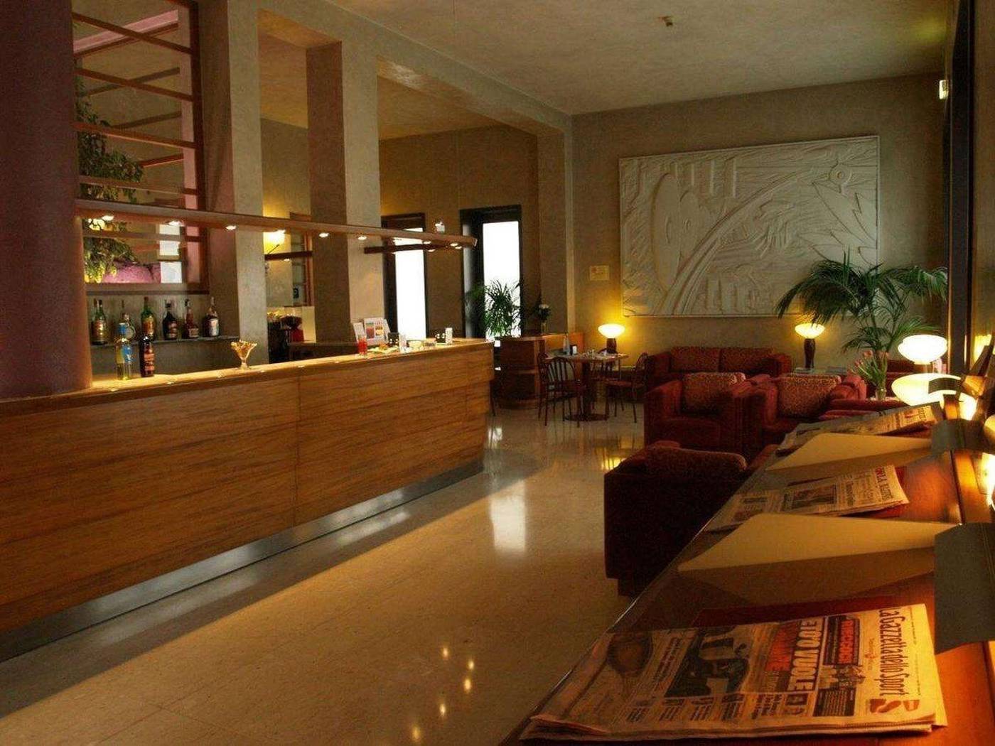 Hotel Nuova Grosseto-Italy-GROSSETO-Lobby-8