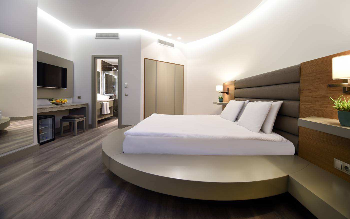 Temenos-Luxury-Hotel---SPA-Room-22