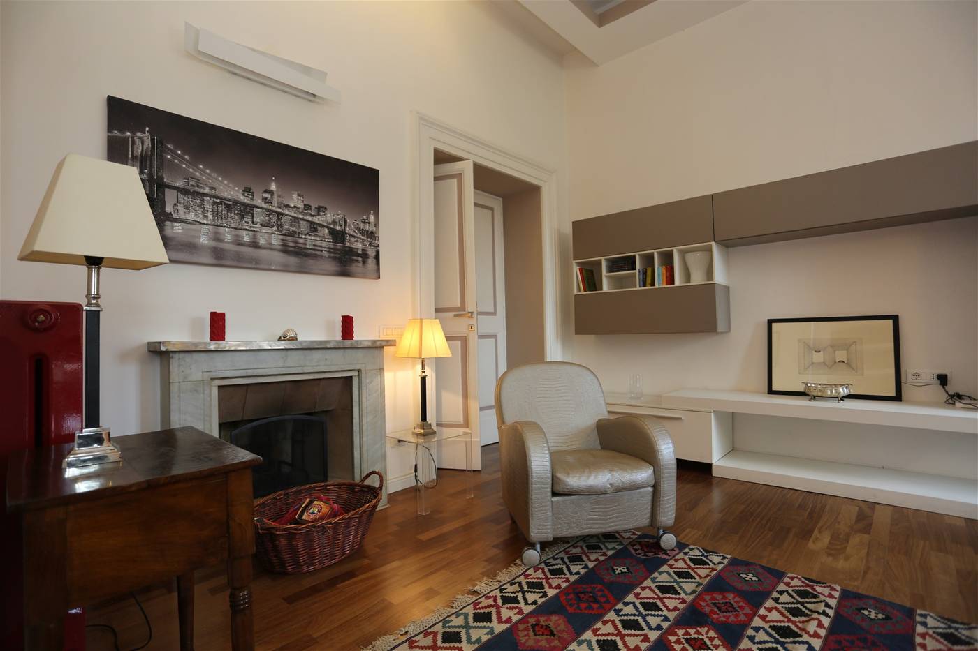 Luxury-on-the-River-Room-2