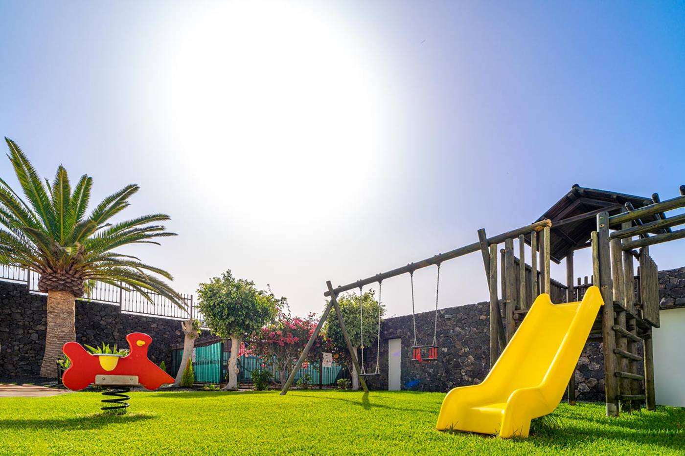 Plus-Fariones-Apartamentos-Sports-and-Entertainment-58