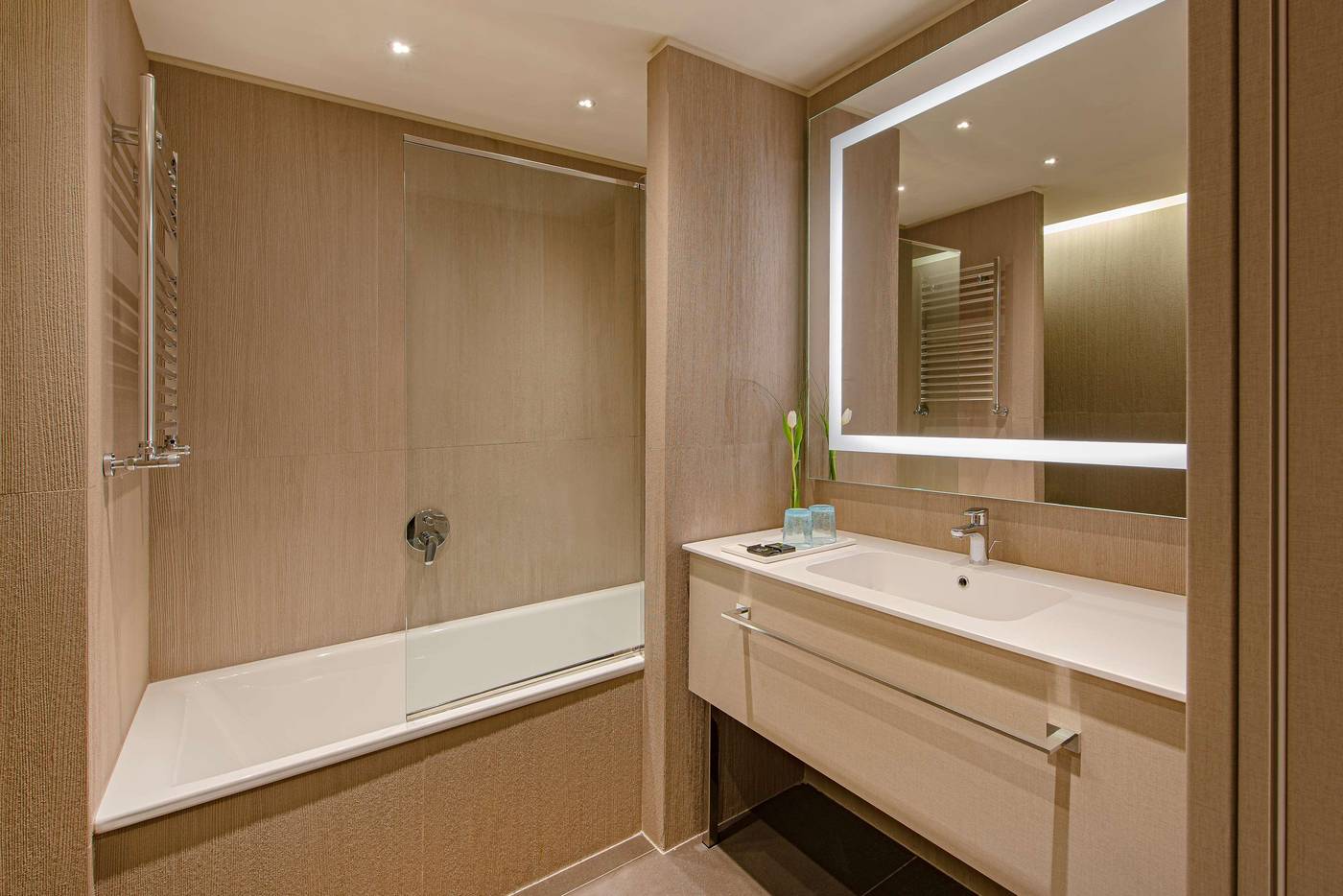 Hyatt-Centric-Murano-Venice-Room-49