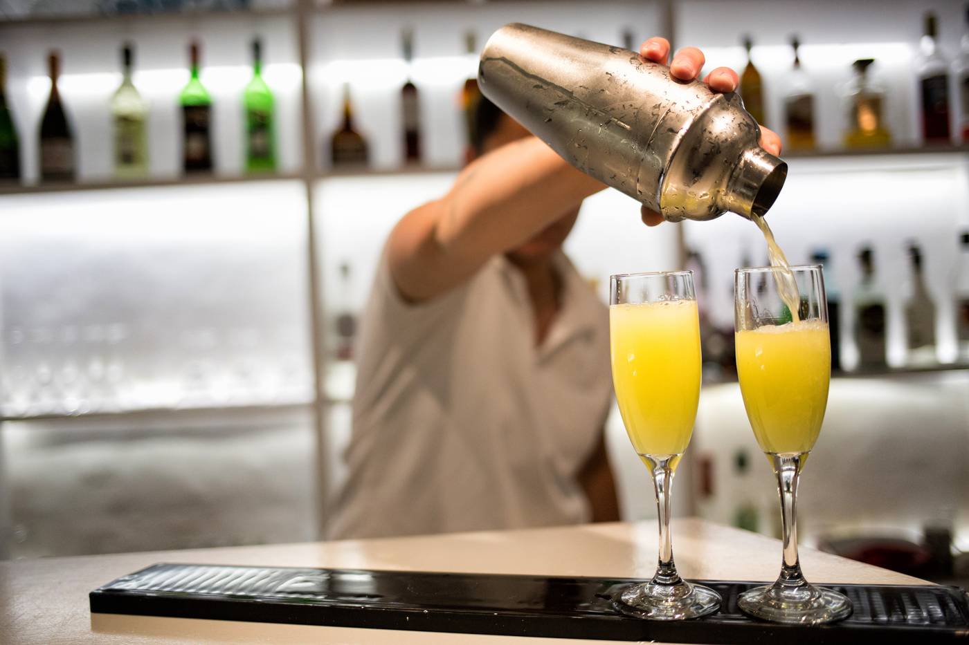 Artemis-Suites-Bar-16