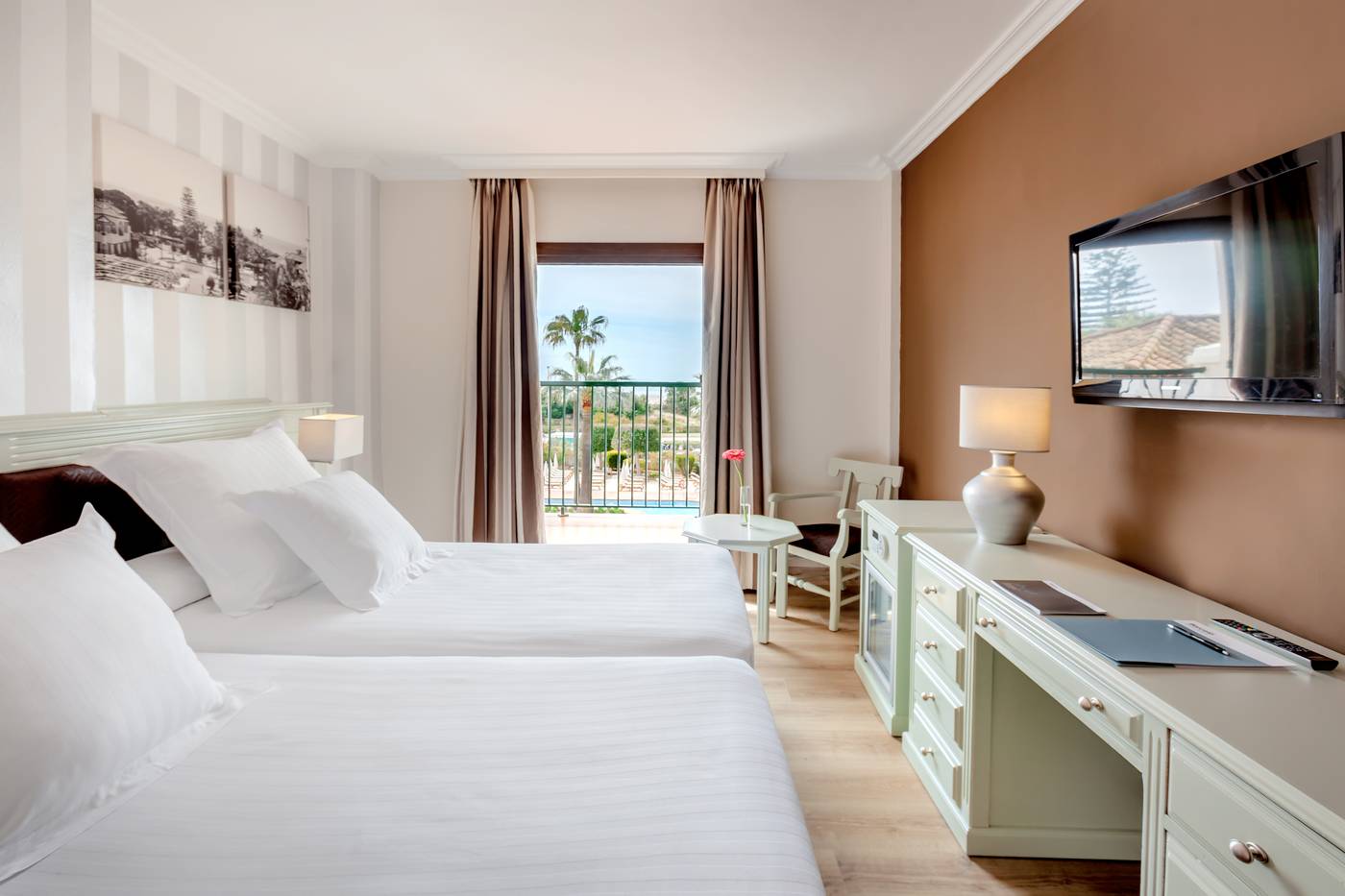 Barcelo-Isla-Canela-Room-25