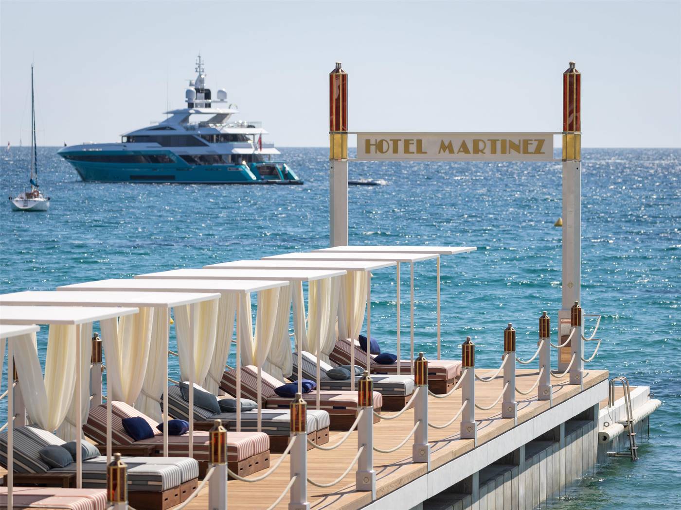 Hotel-Martinez-Cannes-Sports-and-Entertainment-8