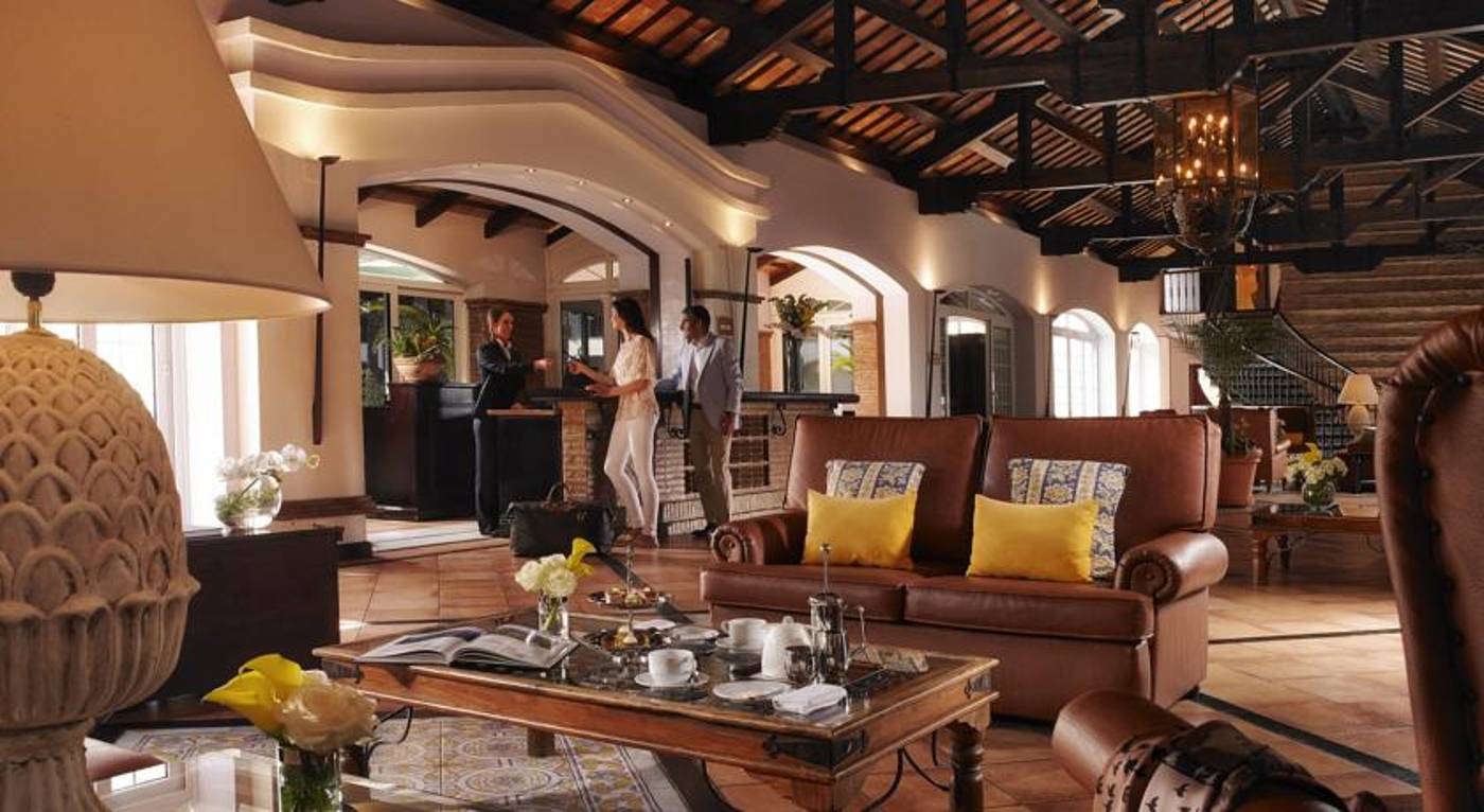 La Cala Resort