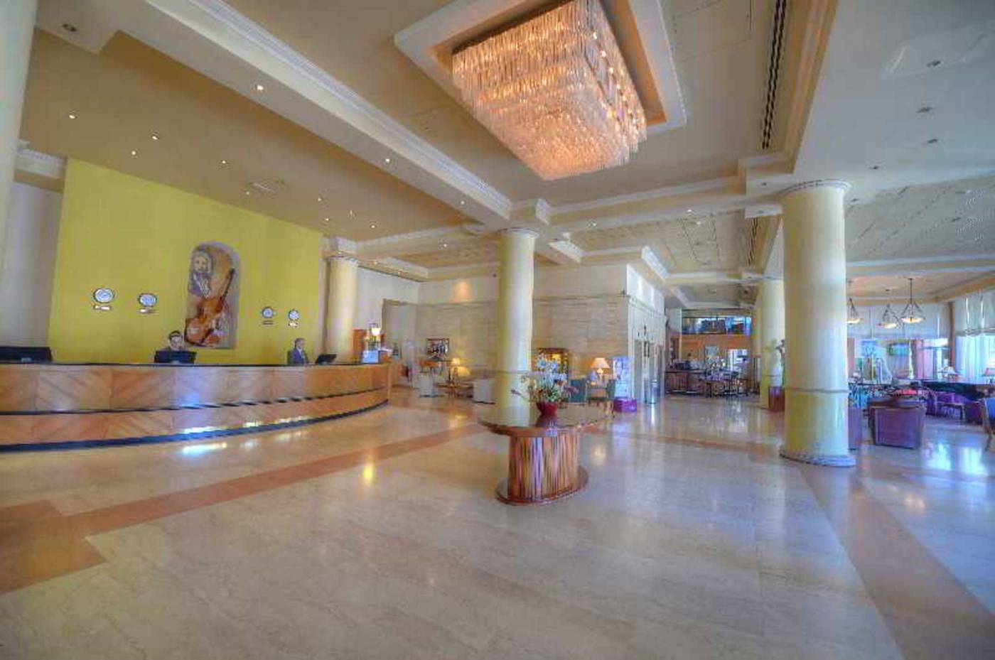 Vivaldi-Hotel-Lobby-59