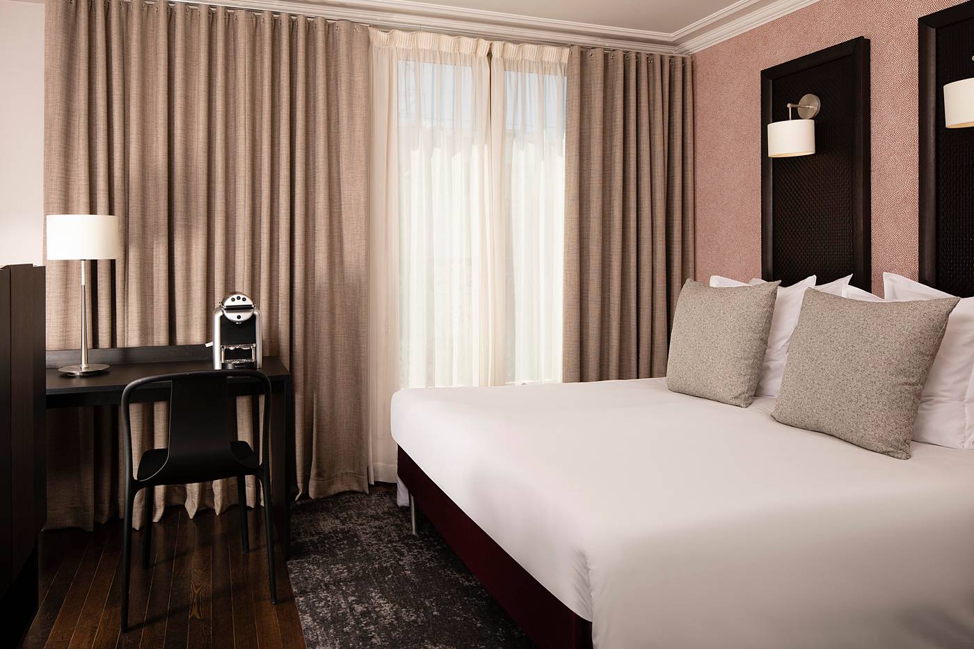 Hotel-Elysees-Regencia-Room-38