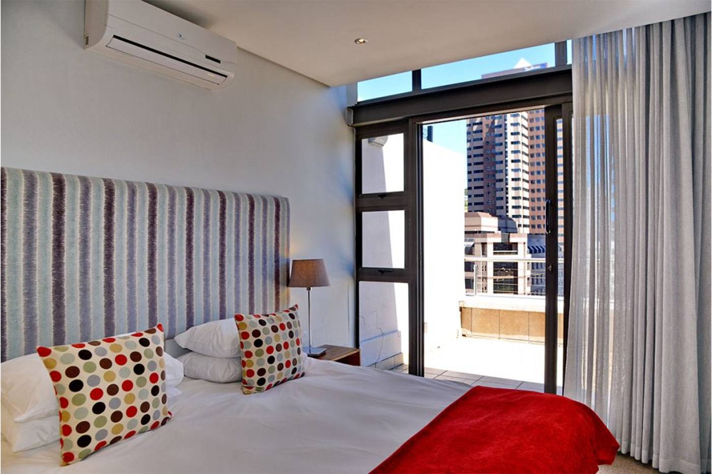 Fountains-Hotel-Cape-Town-General-view-35