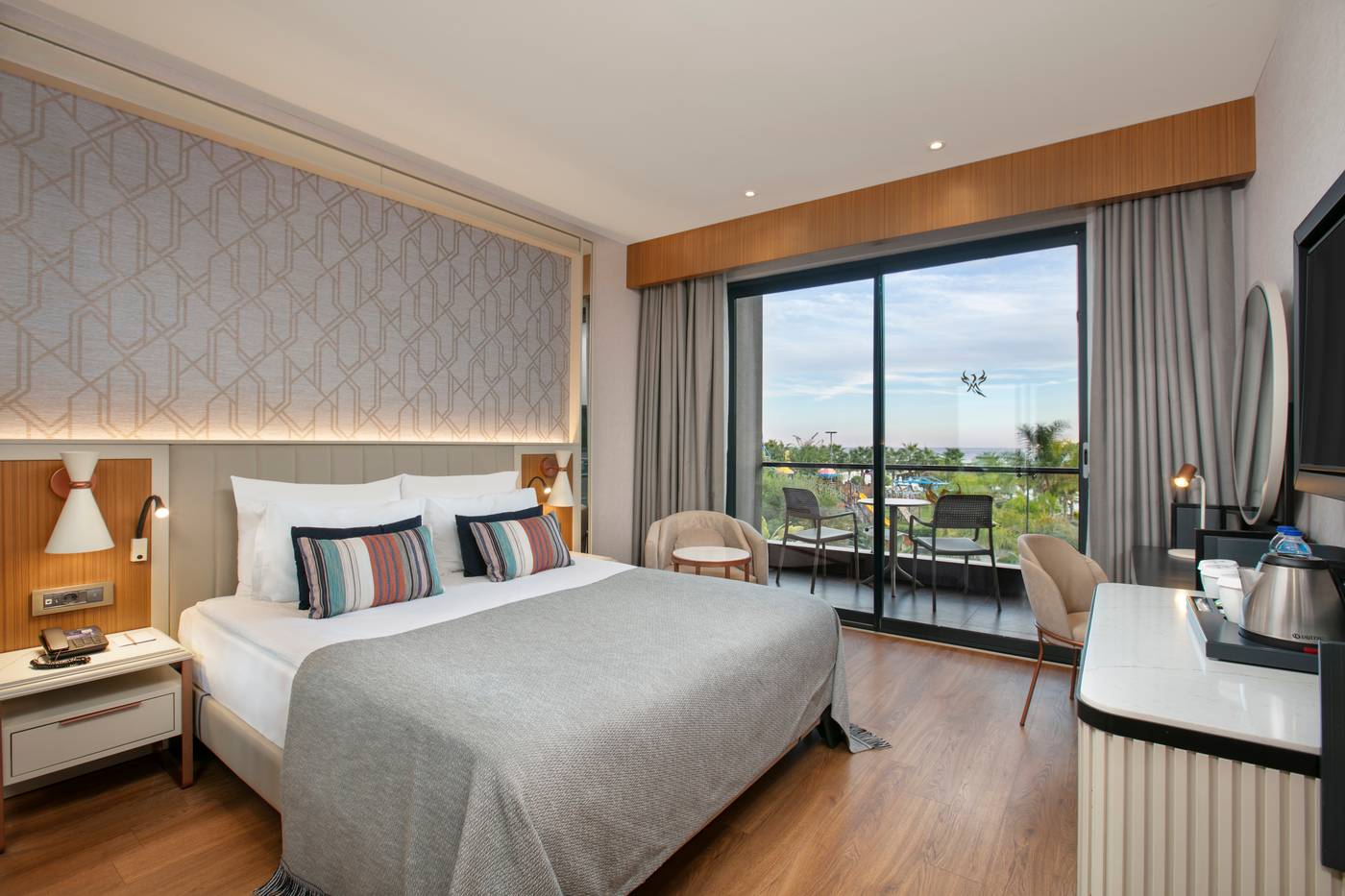 Mylome Luxury Hotel & Resort