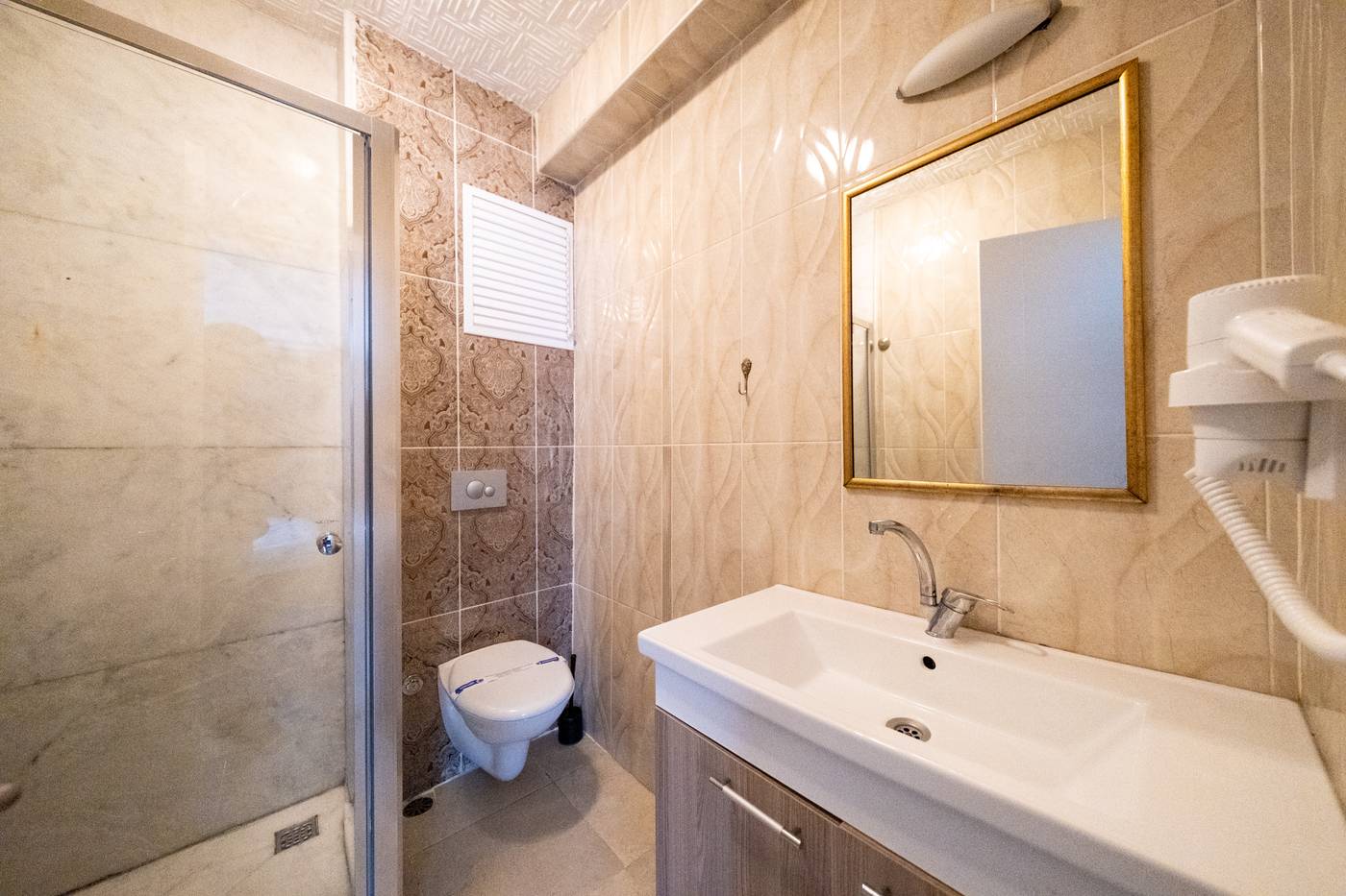 Frame-Galata-Hotel-Room-44