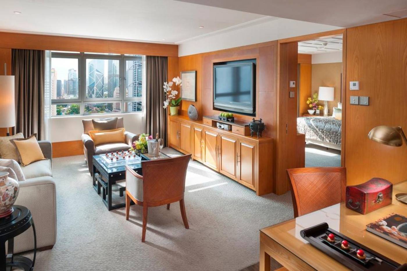 Mandarin-Oriental--Hong-Kong-Room-1