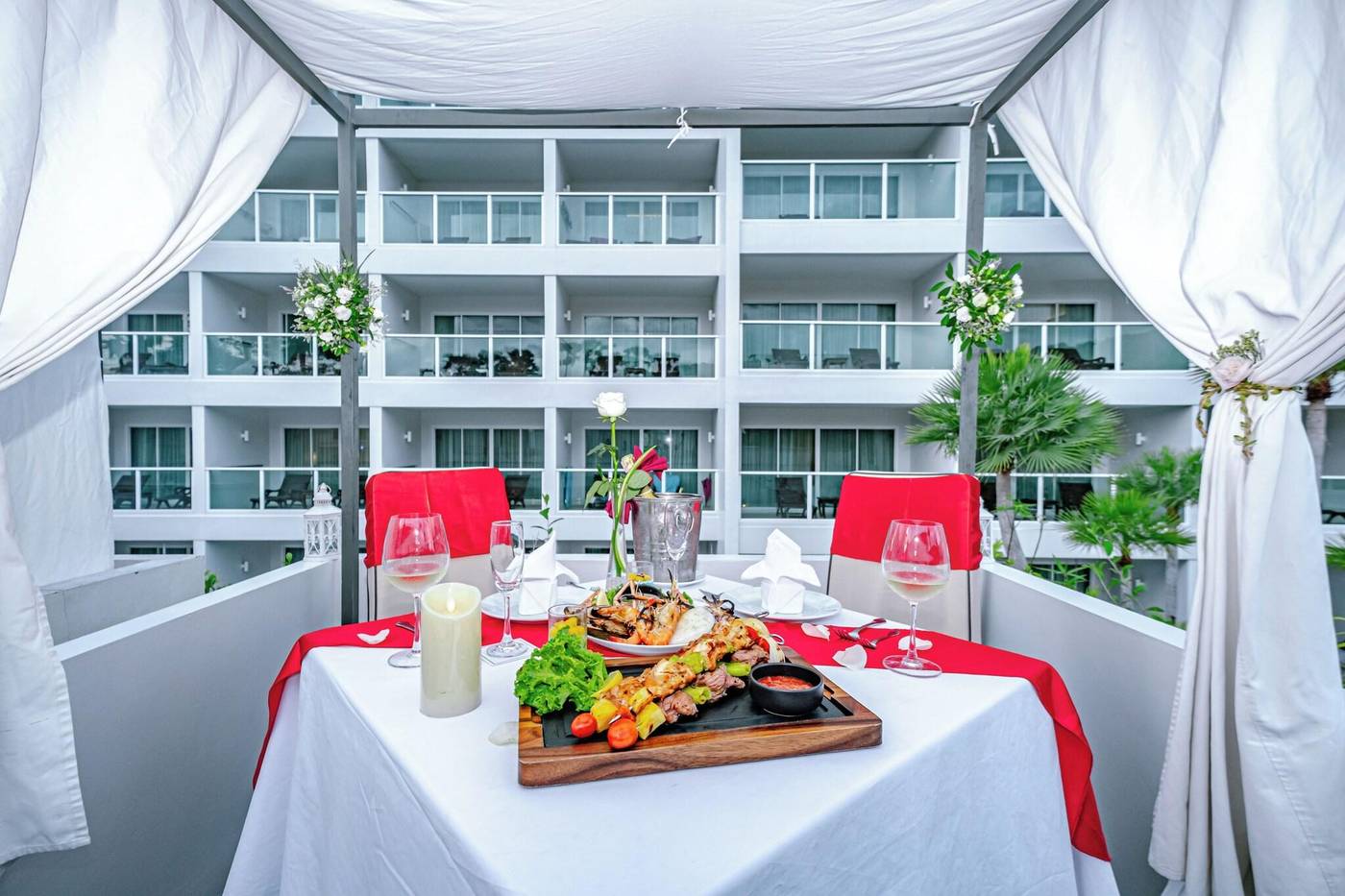 Chanalai-Romantica-Resort-Restaurant-8