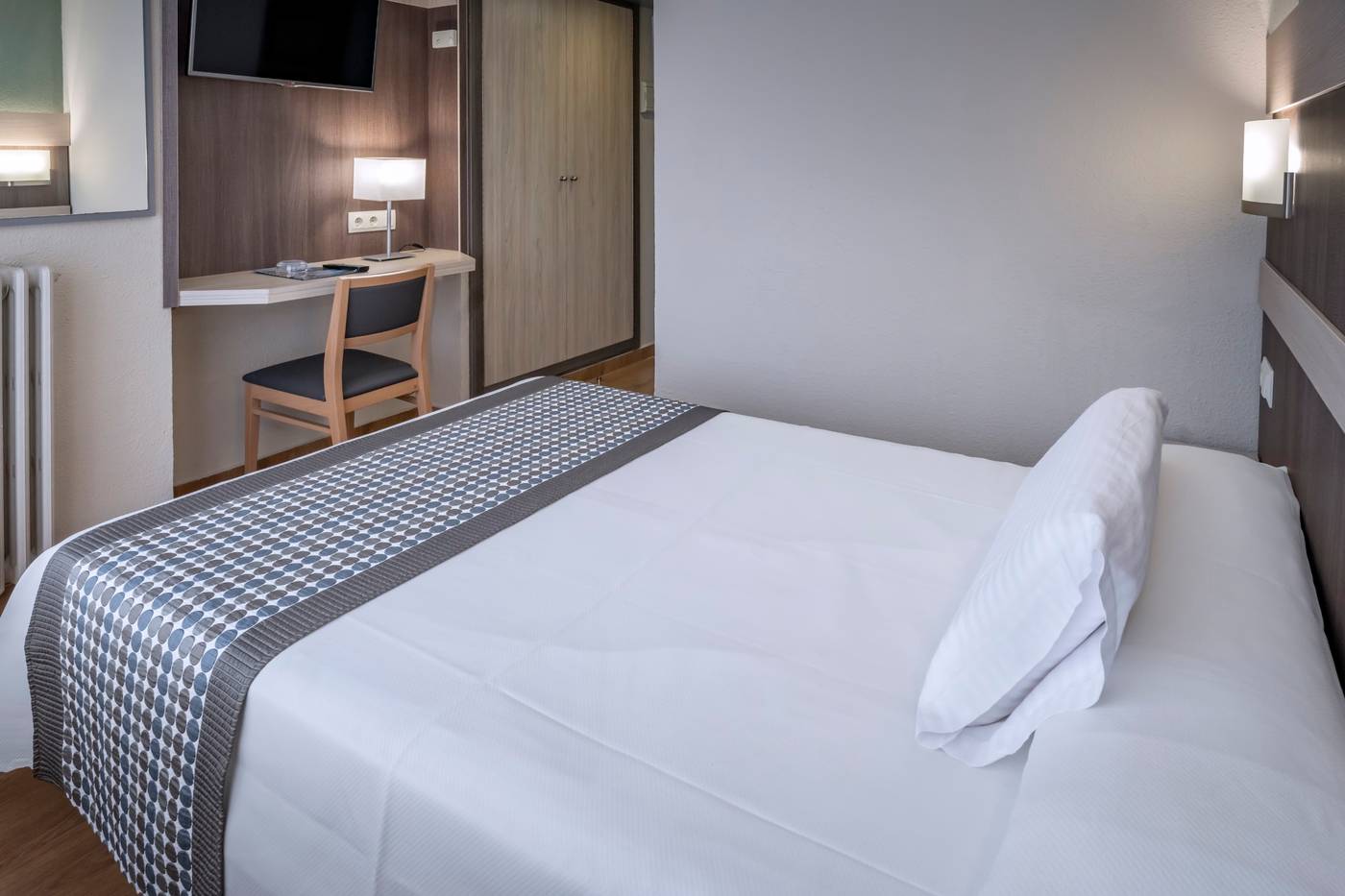 4R-Playa-Park-Room-37