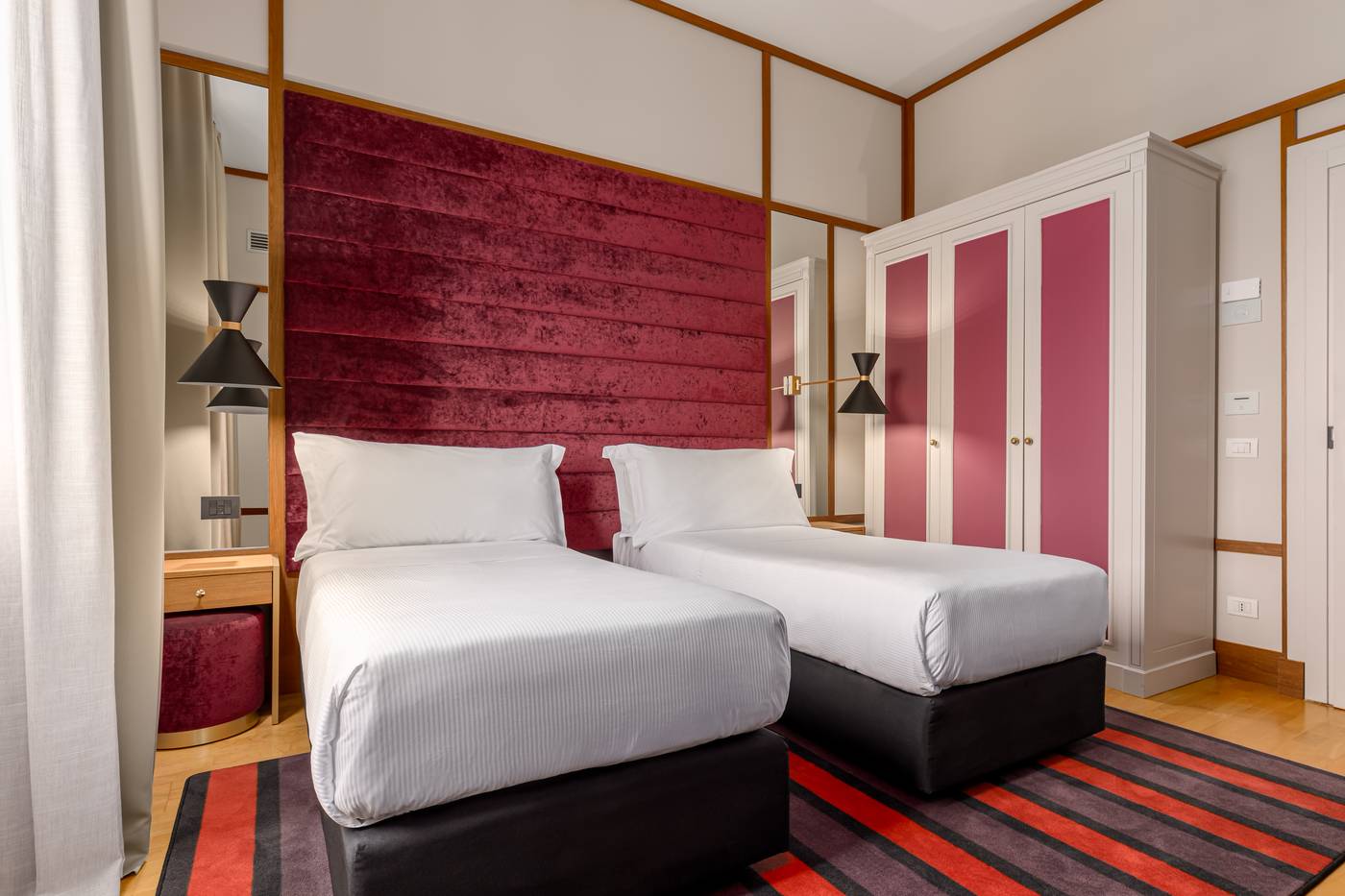 Room-Mate-Luca-Room-3