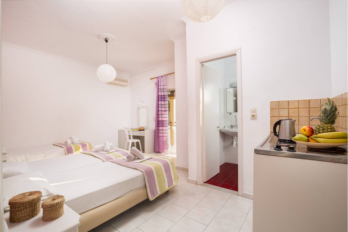 Island-Beach-Resort-Room-25