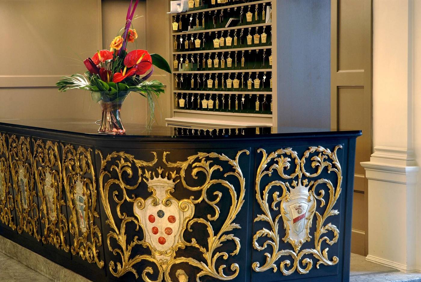 Autograph-Collection-Sina-Villa-Medici-Lobby-8