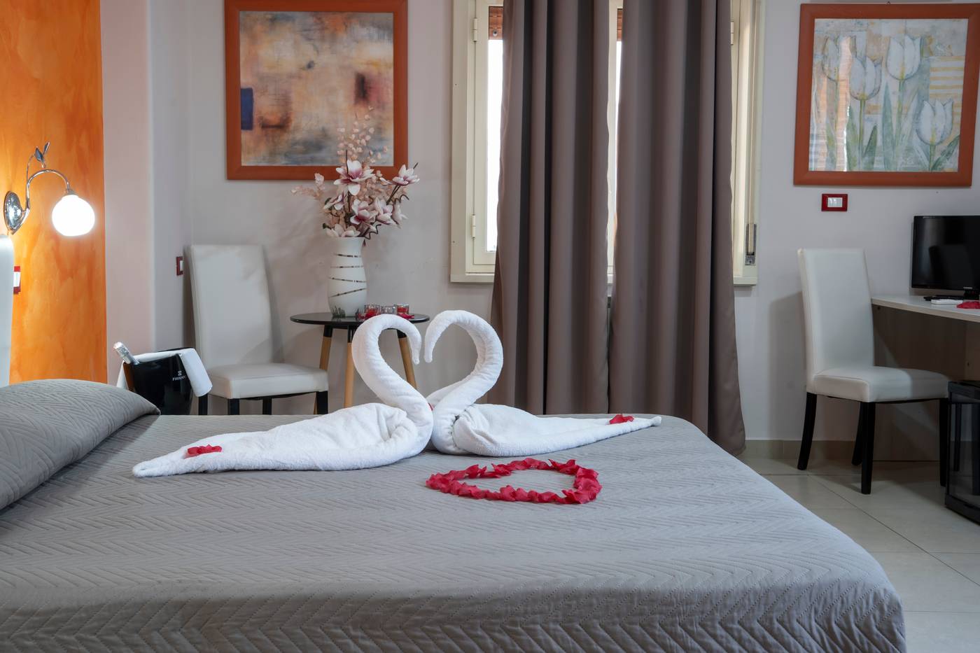 Costa-Del-Sole-Room-14