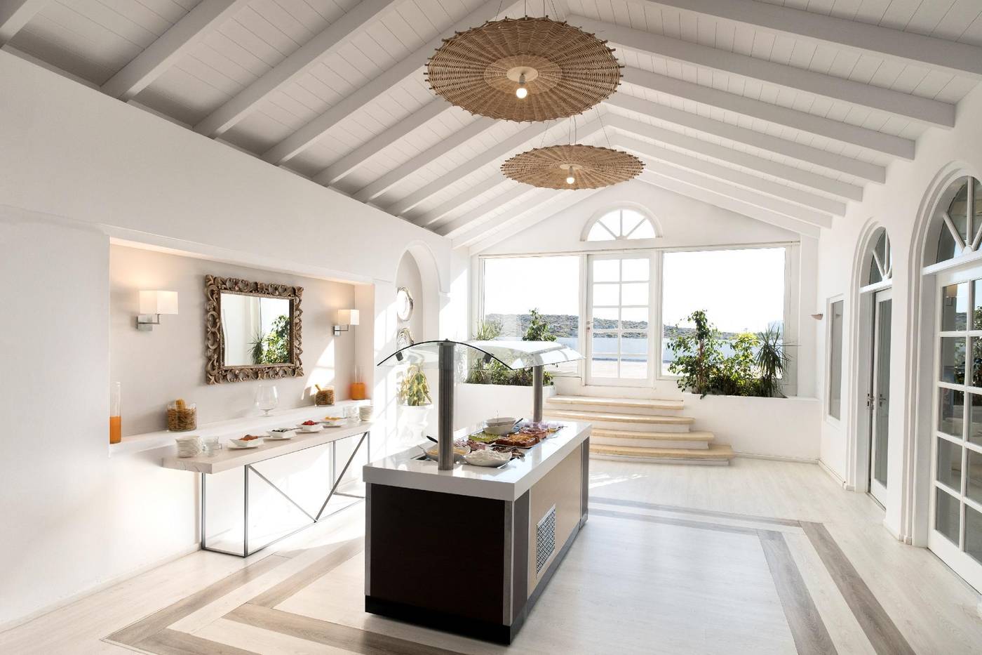 Isla-Brown-Chania--Curio-Collection-by-Hilton-Restaurant-47