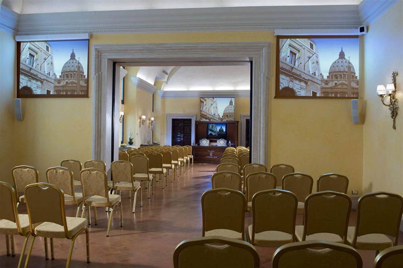 Palazzo-Cardinal-Cesi-Conferences-13