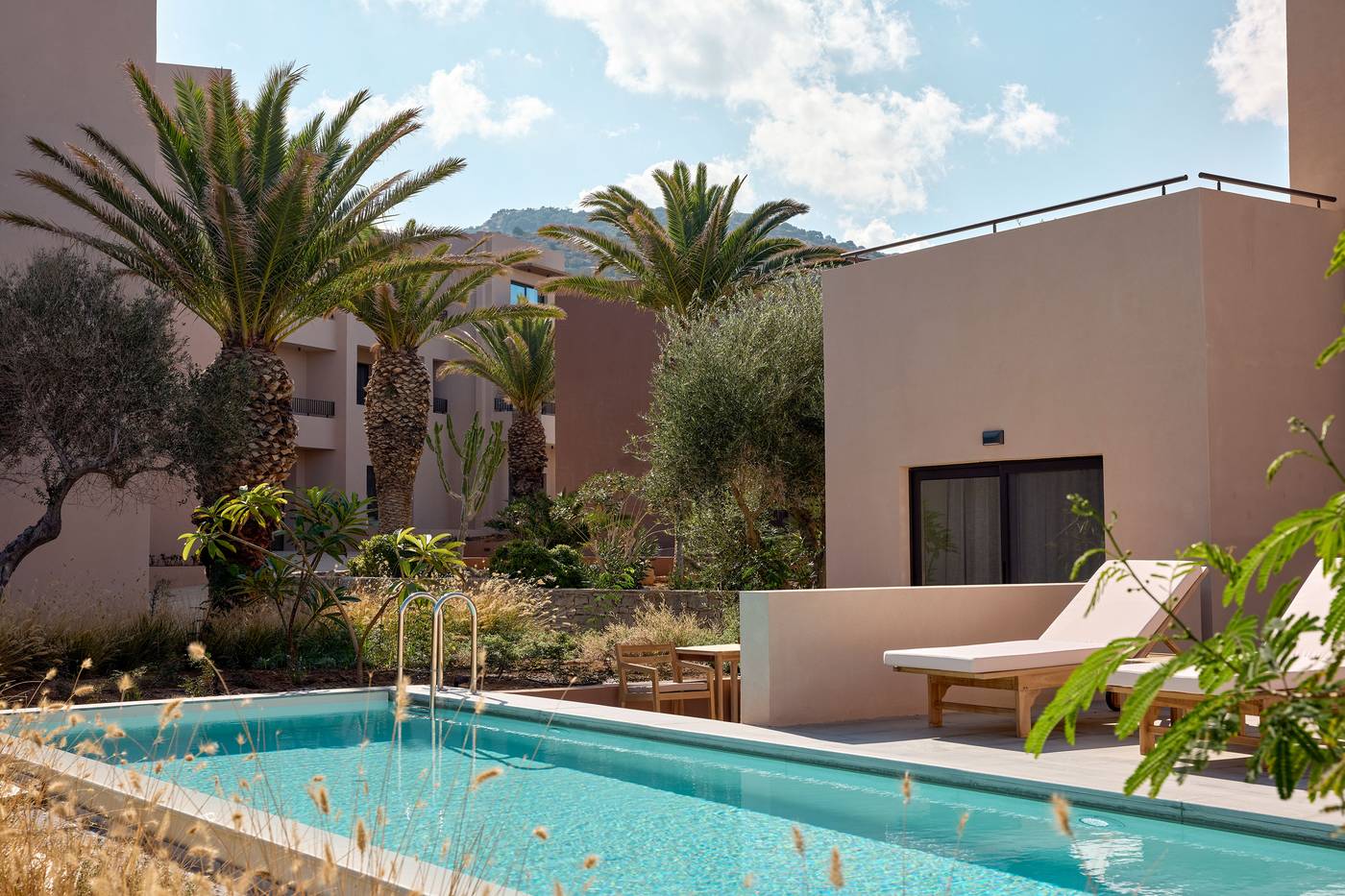 Rocrita Lifestyle Beach Resort