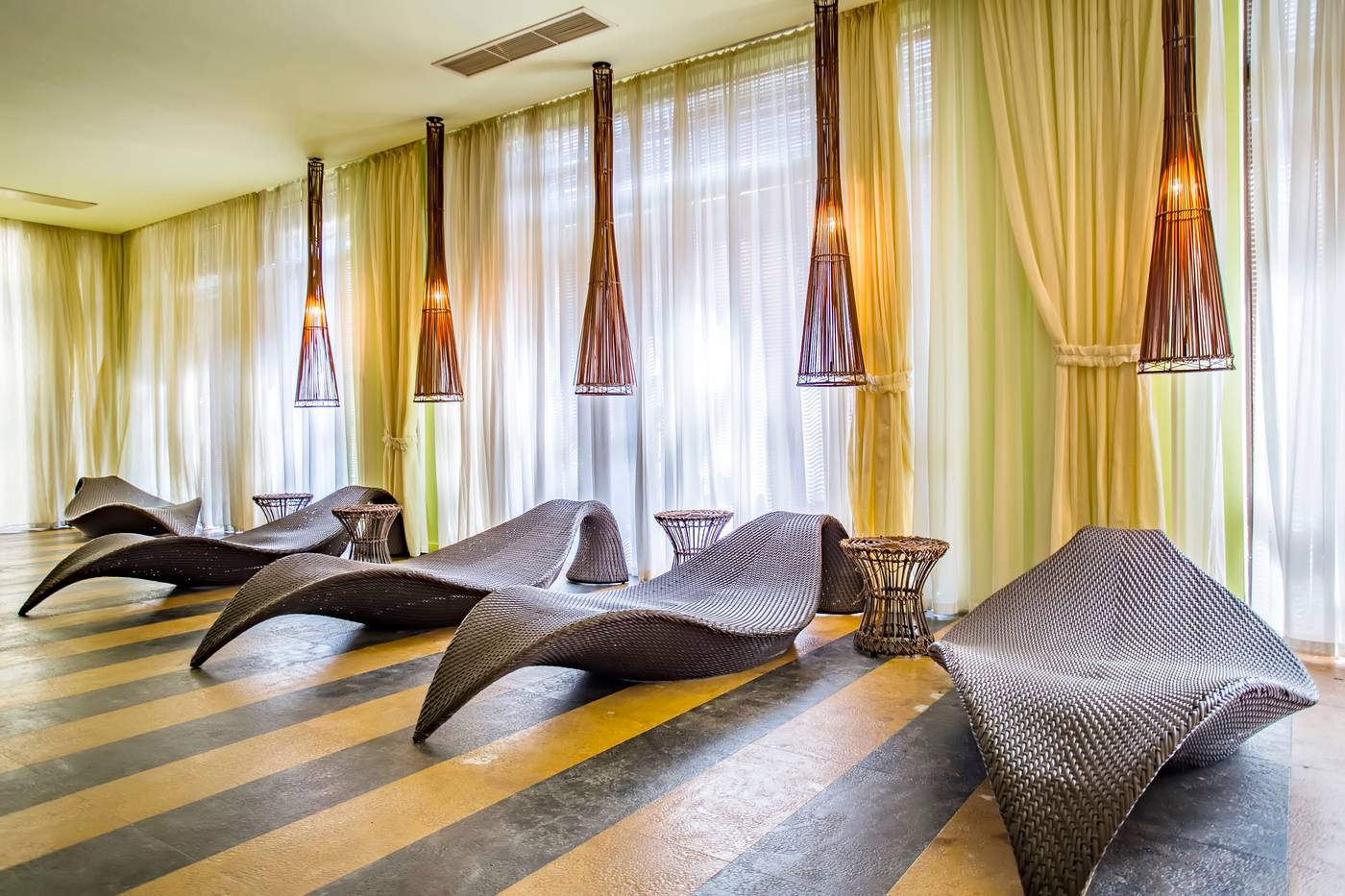 Barcelo-Royal-Beach-Sports-and-Entertainment-66