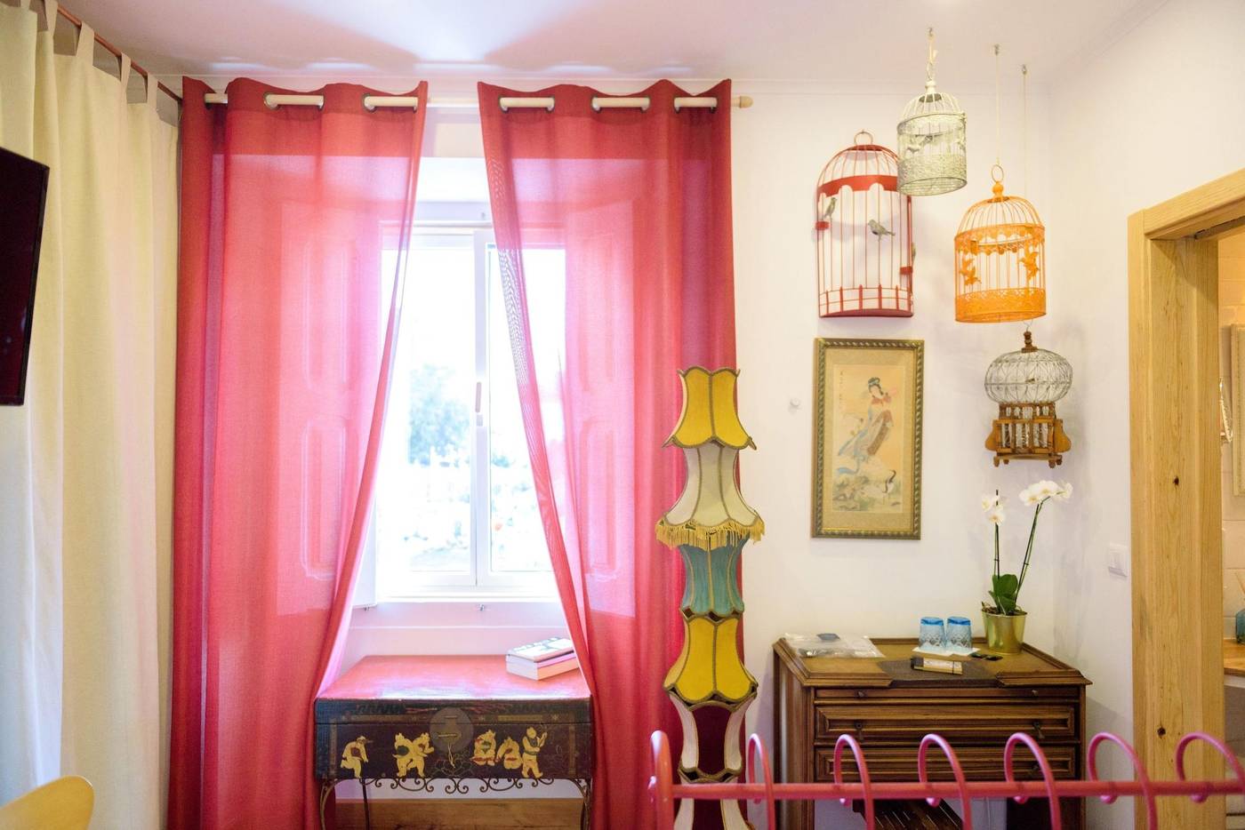 Ninho-Saloio-Room-40