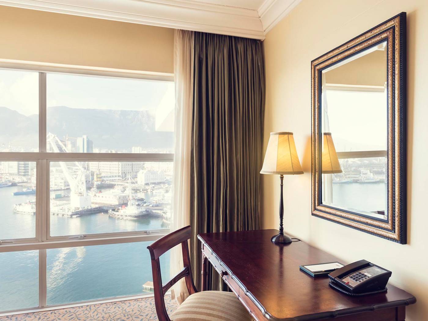 The-Table-Bay-Hotel-Room-34