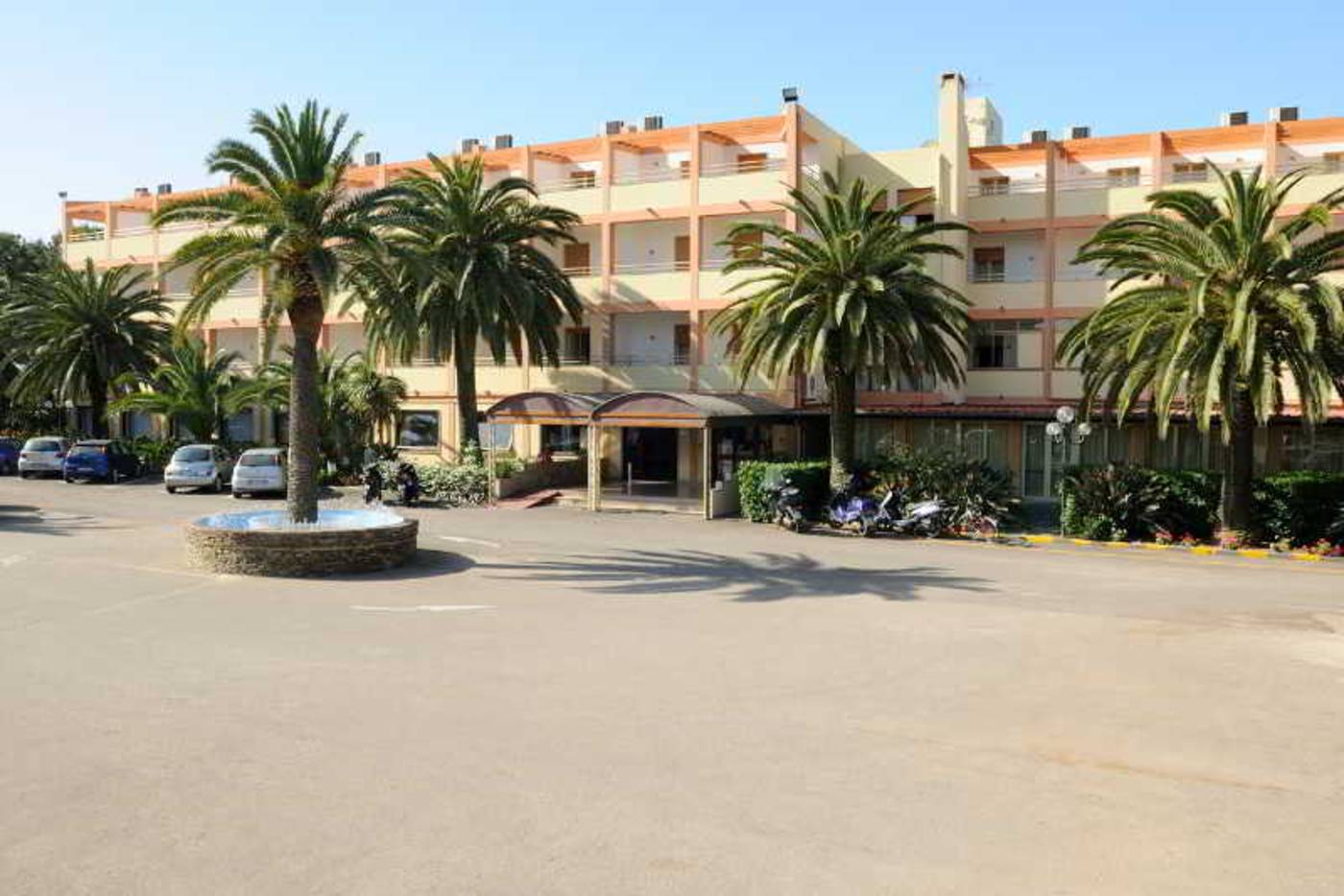 Hotel Oasis-Italy-ALGHERO SS-General view-3