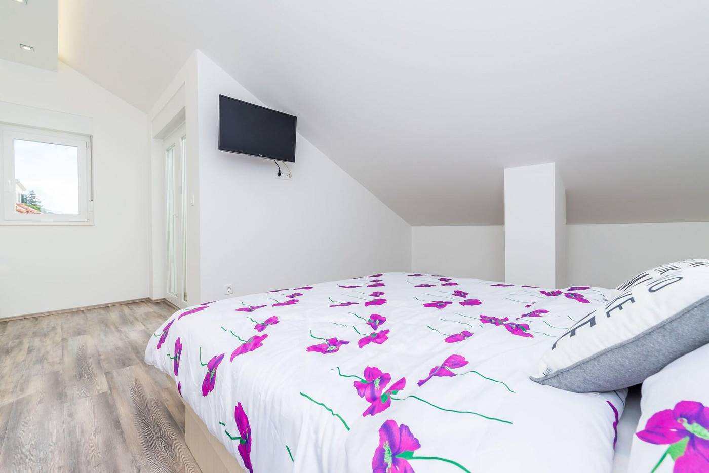 Bovolini-s-Place-Room-5