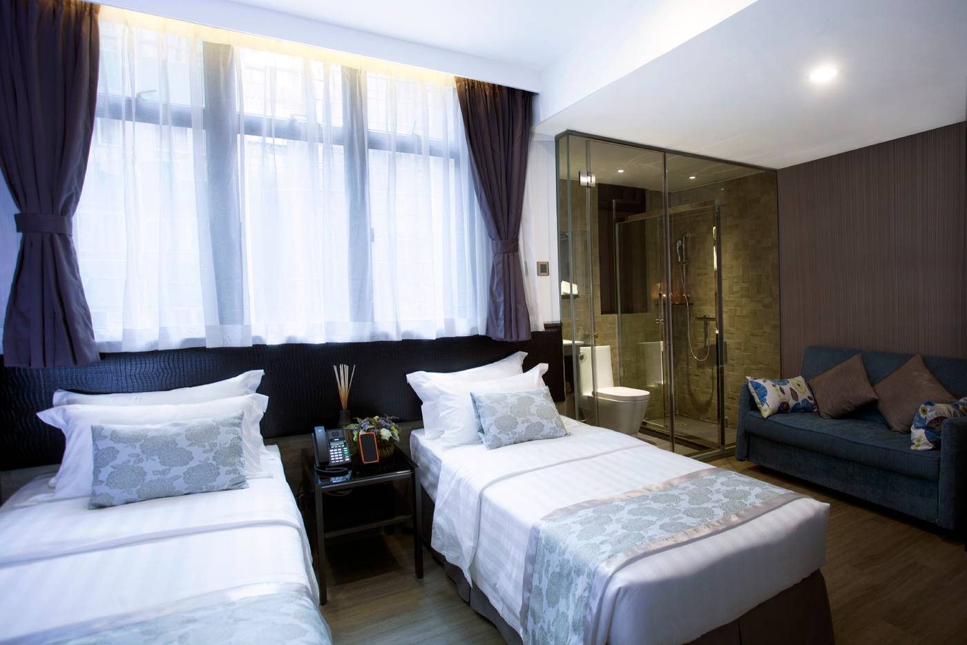 M1-Hotel-North-Point-Room-12