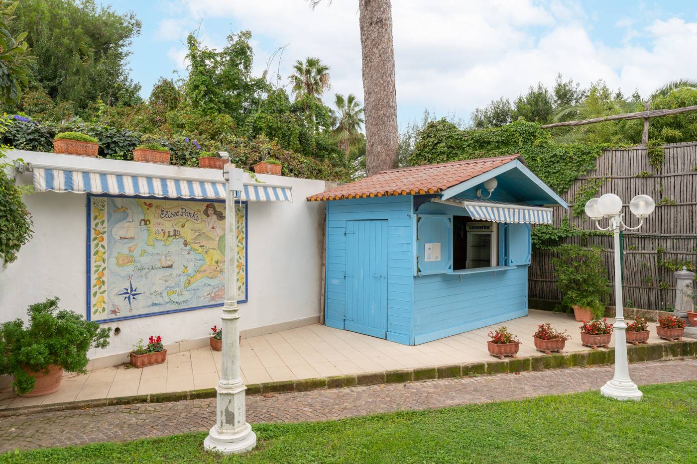 Eliseo-Park-s-Pool-34