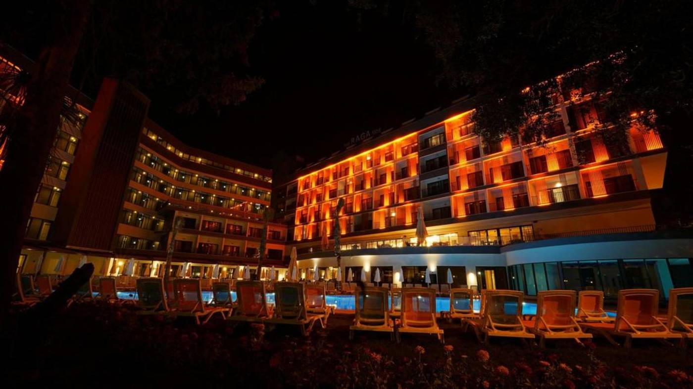 The-Raga-Side-Hotel-General-view-14