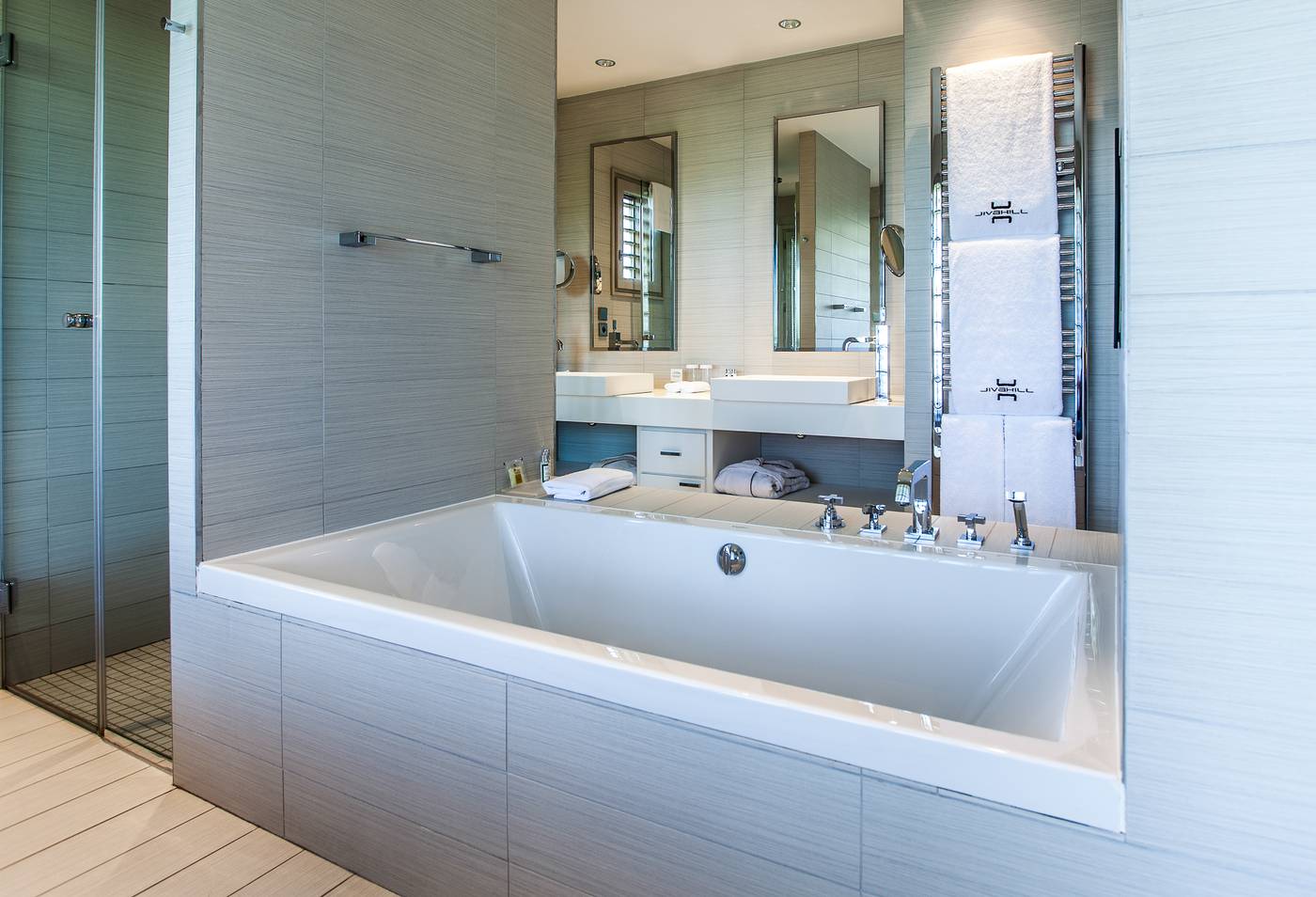 Jiva Hill Resort-France-CROZET-Room-10