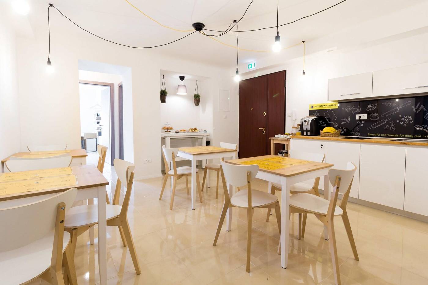 B&B Downtown Zagreb-Croatia-Zagreb-Lobby-8