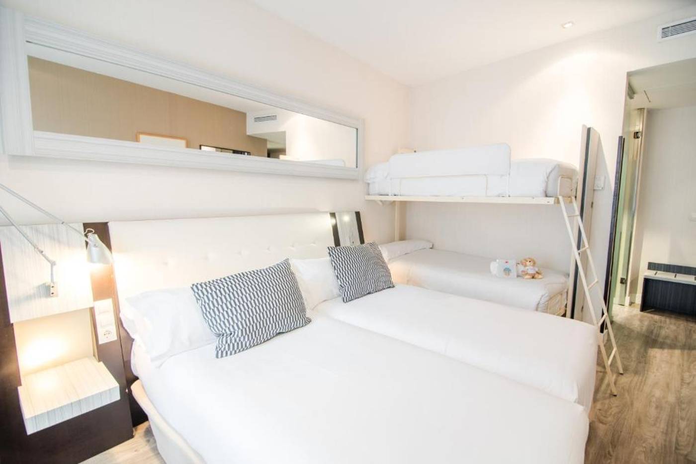 Petit-Palace-Chueca-Room-47