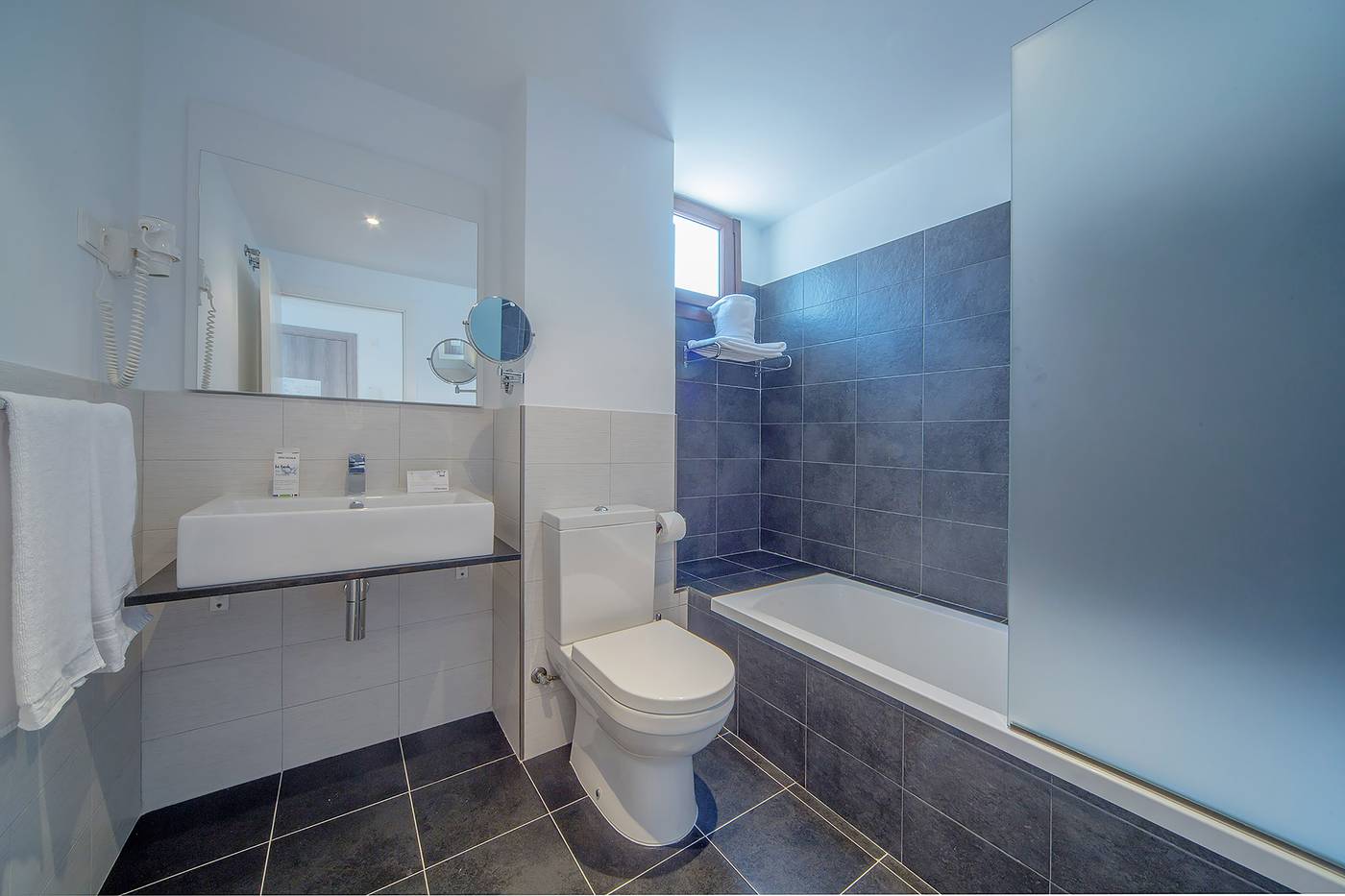 Caprice-Skyline-Aparthotel-Room-47