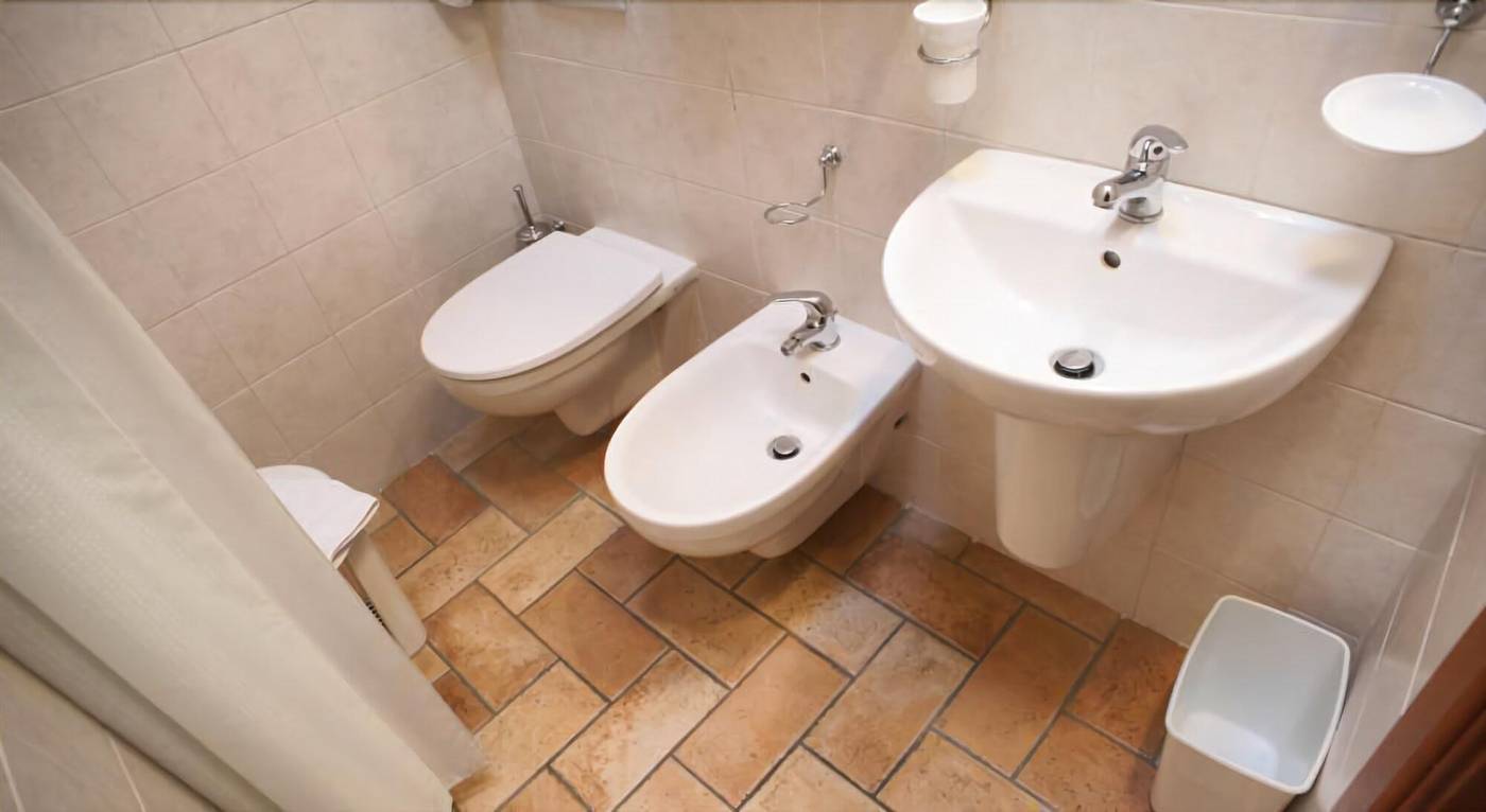 La Rocca-Italy-ASSISI -Room-10