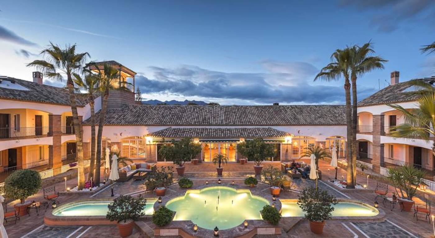La Cala Resort