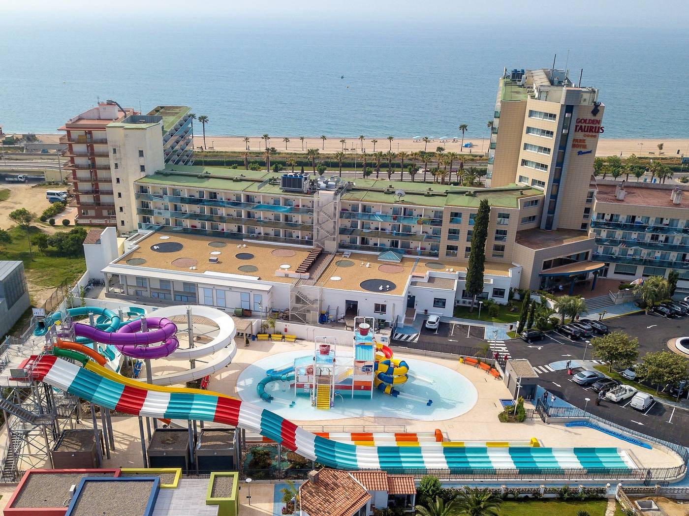 Golden Taurus Aquapark Resort