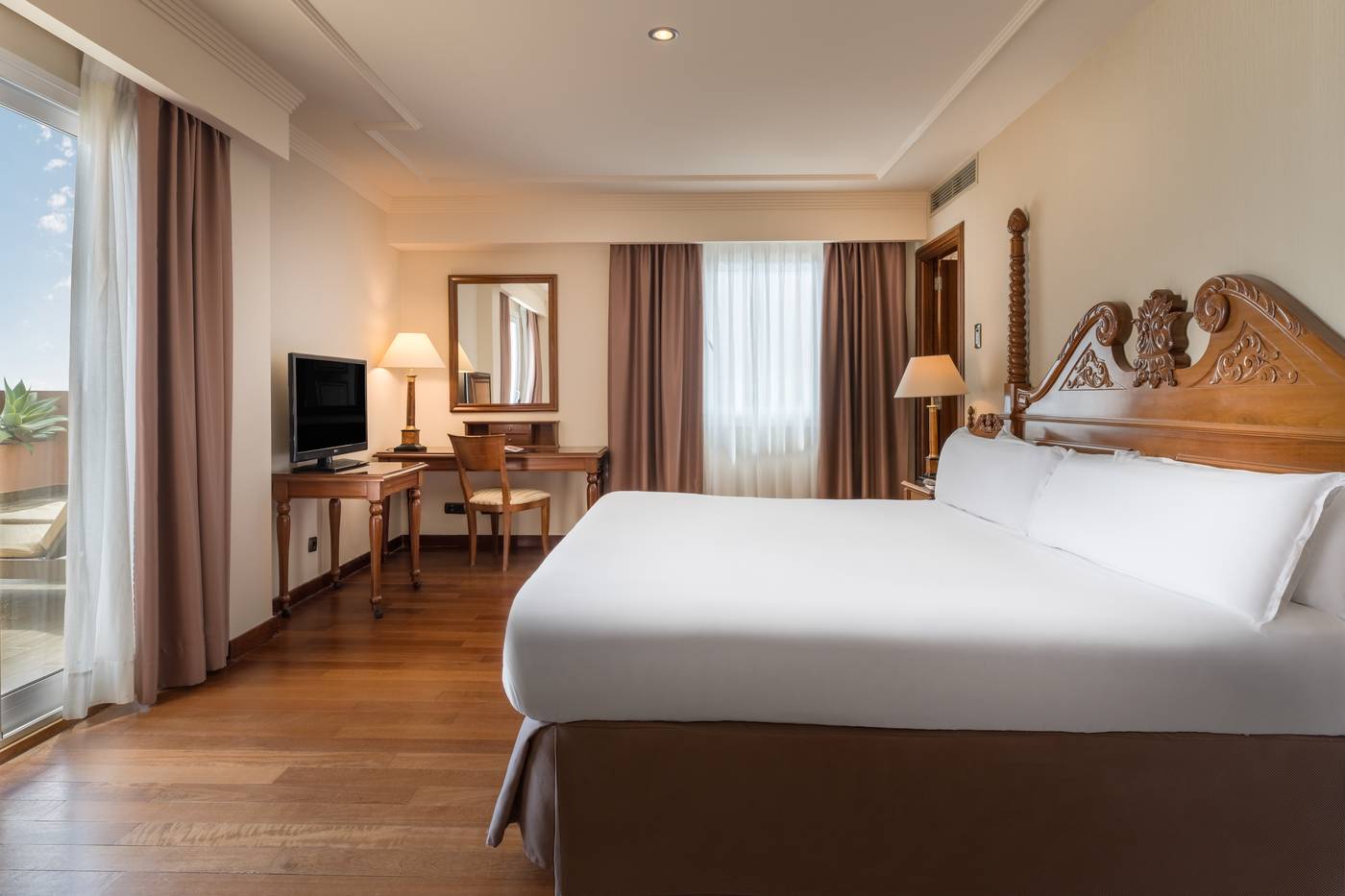 Elba-Estepona-Gran-Hotel---Thalasso-Spa-Room-23