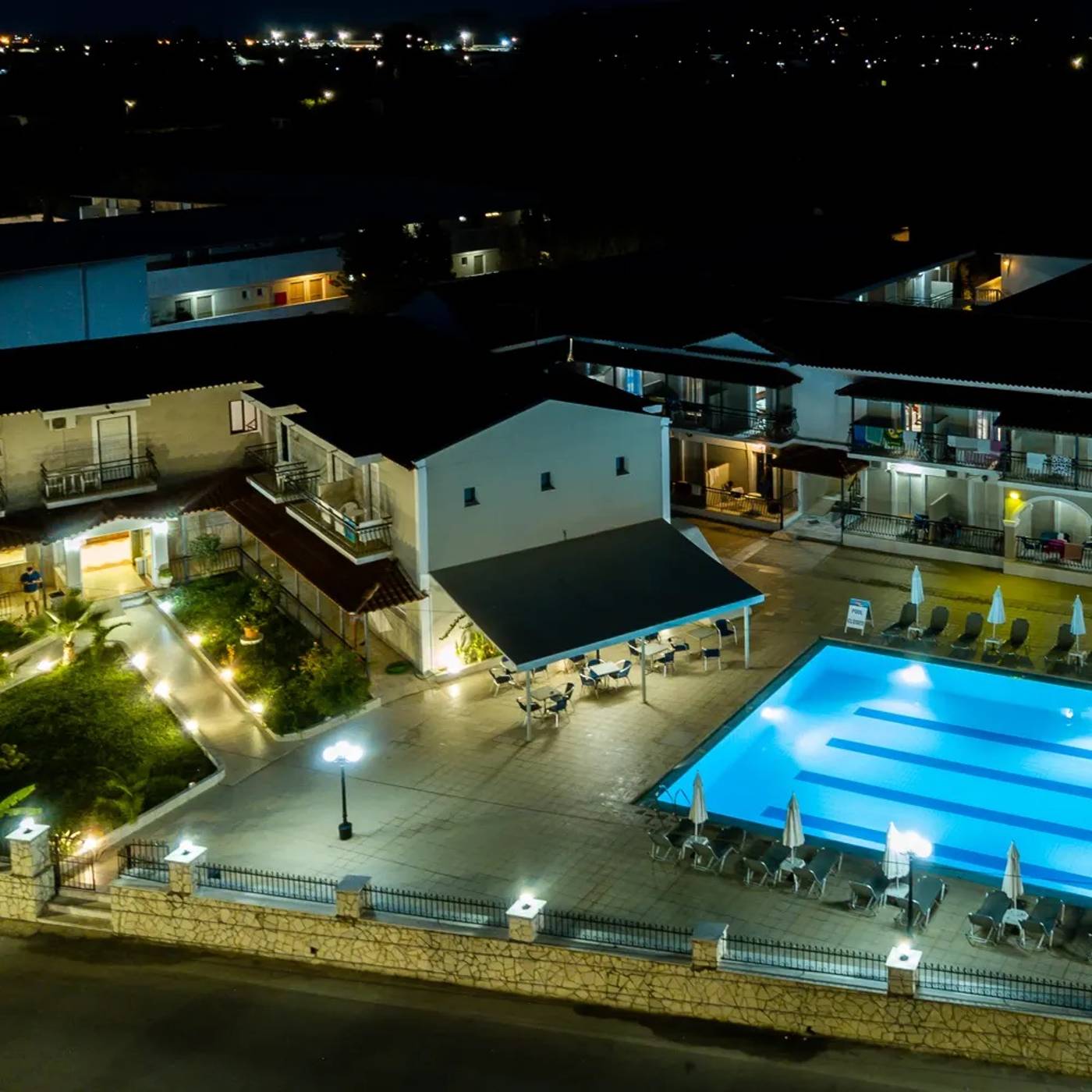 Perkes Complex Hotel