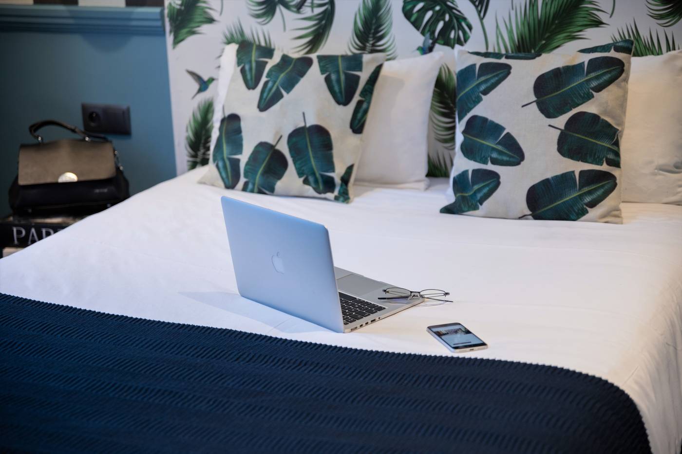 Hotel-du-Theatre-by-Patrick-Hayat-Room-15