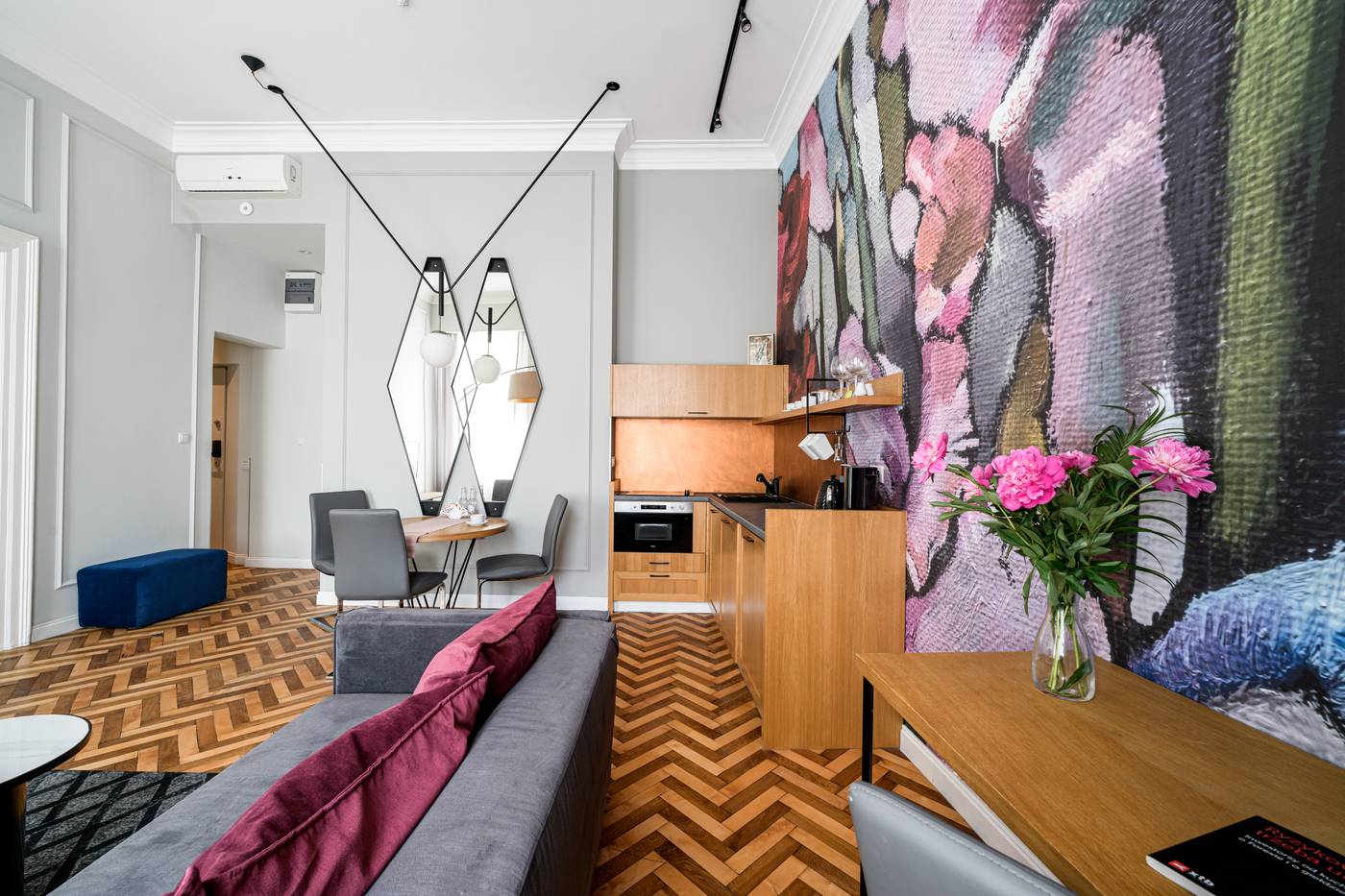 Arts-Apartments-Room-17