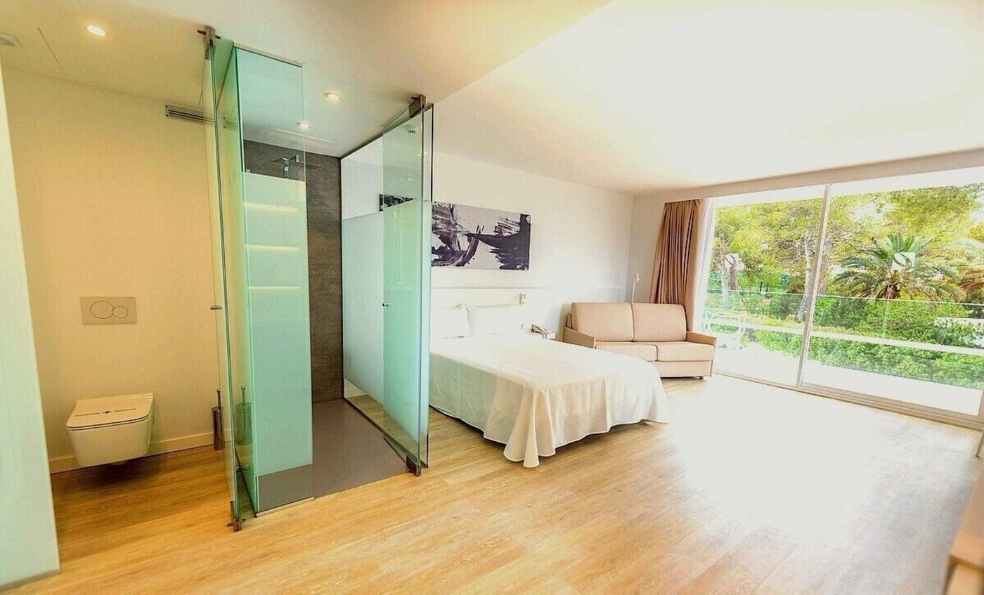 Els-Pins-Resort---Spa-Room-31